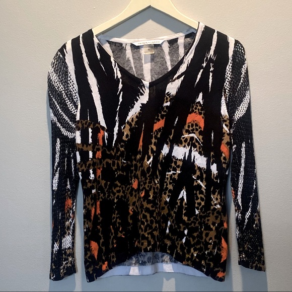 Peter Nygard Tops - Peter Nygard Animal Print Sweater Top MP M P Medium Petite